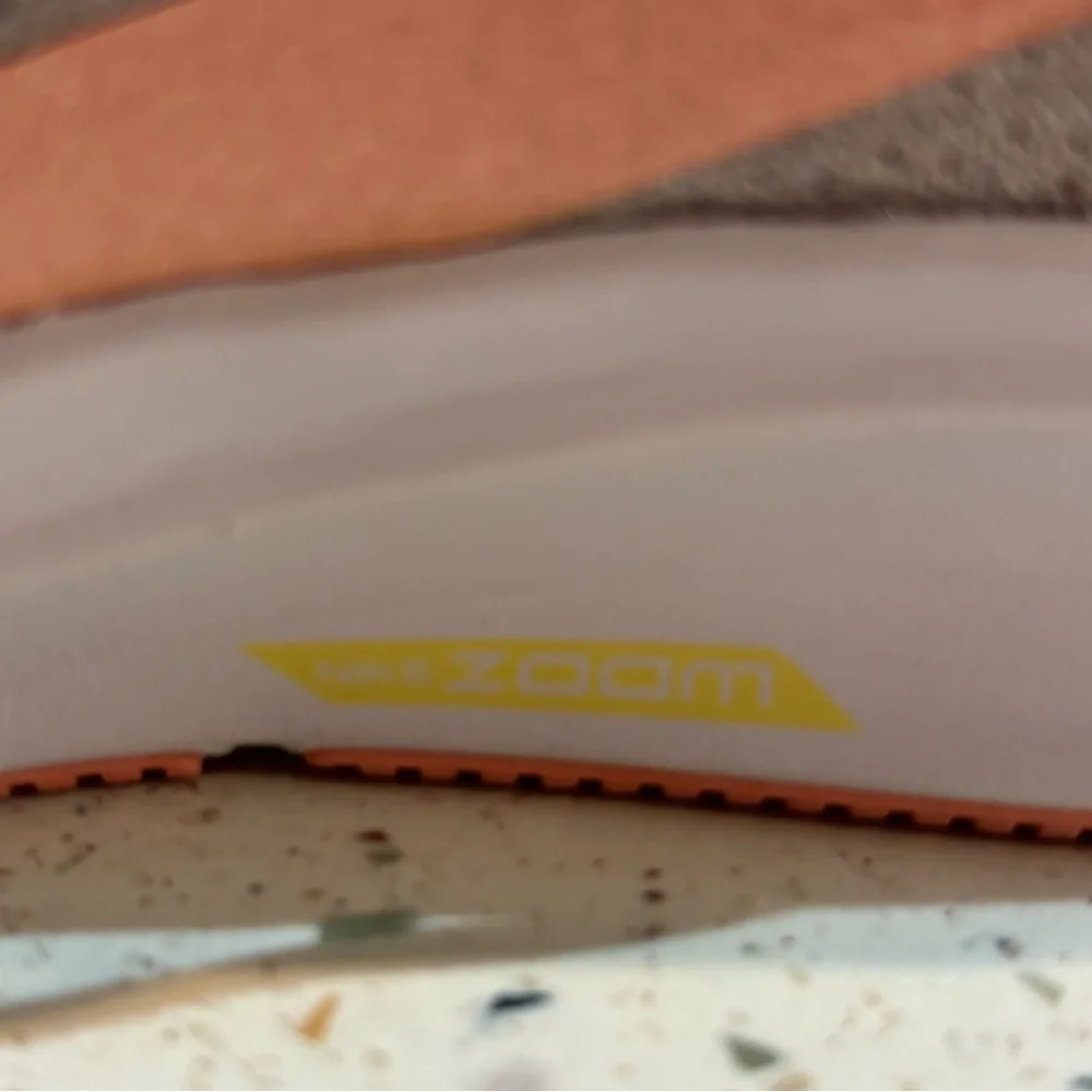 Nike Air Pegasus‎ 36 Gray/Pink/Peach Sz 10 Style # AQ2210-200